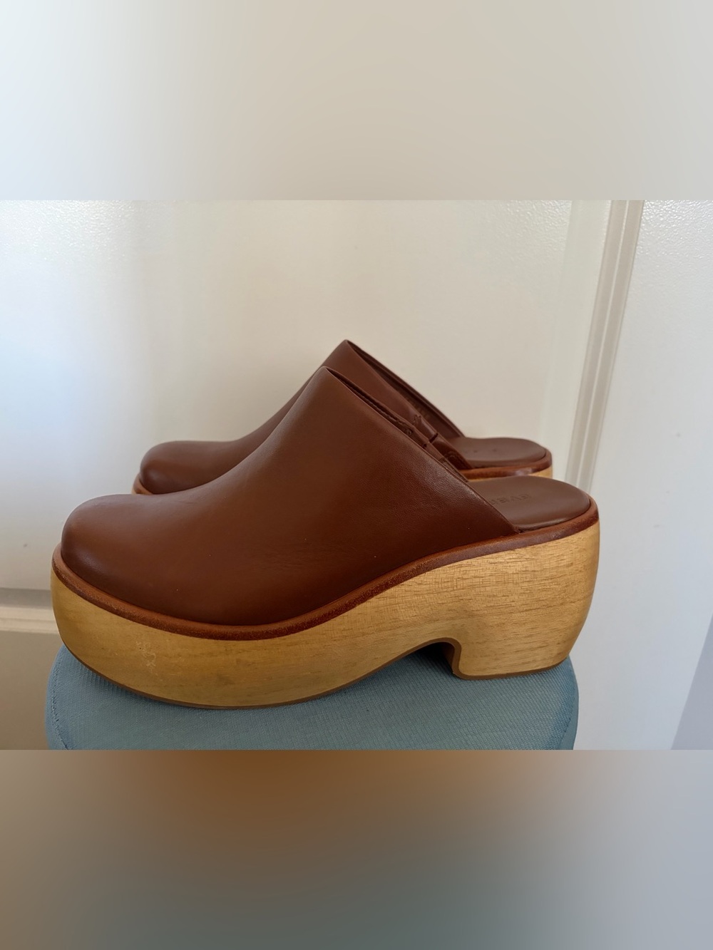 EVERLANE Leather THE WOODEN PUFFA CLOG - Size 8 - Picture 3 of 16